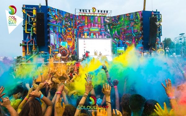 Colour Day Festival: Το μεγαλύτερο χρωματιστό φεστιβάλ της Ελλάδας επιστρέφει