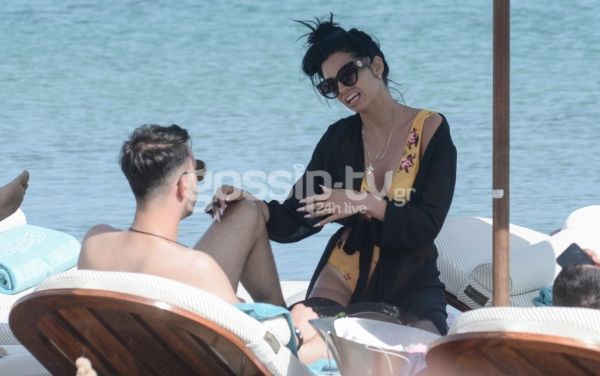 Αλεξανδράκη-Μηλιώνης: Ερωτευμένοι στην Μύκονο 