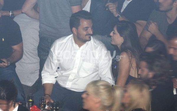 Πολιτικός γάμος πριν από τη γέννα για την…