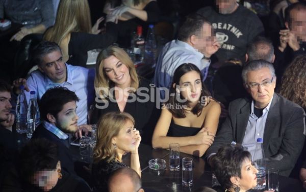 Στεφανίδου-Ευαγγελάτος: Η έξοδος και οι τρυφερές αγκαλιές σε νυχτερινό κέντρο