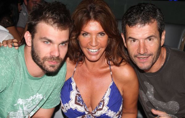 Τα... “έσπασαν” με τον Γιώργο Σαμπάνη οι επώνυμοι