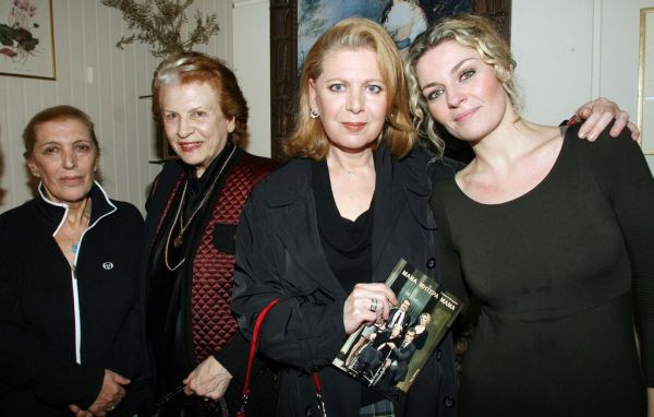 Η επίσημη πρεμιέρα του έργου «Μάνα, μητέρα, μαμά»