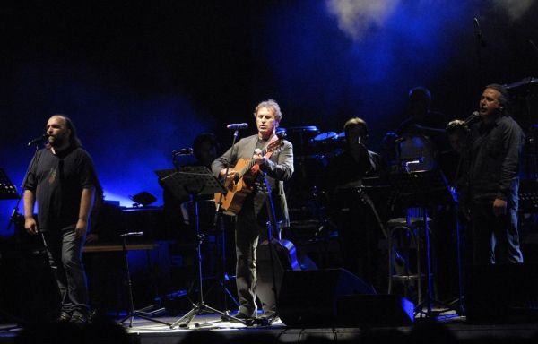 Νταλάρας-Στόκας-Θαλασσινός, μαζί