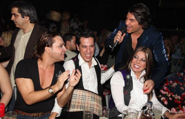  Πασαρέλα επωνύμων στο “Teatro”