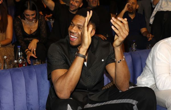 ΓΛΕΝΤΙ ΤΗΣ ΕΘΝΙΚΗΣ ΟΜΑΔΑ ΑΝΔΡΩΝ ΓΙΑ ΤΗΝ ΚΑΤΑΚΤΗΣΗ ΤΟΥ ΧΑΛΚΙΝΟΥ ΜΕΤΑΛΛΙΟΥ ΣΤΟ ΕΥΡΩΜΠΑΣΚΕΤ 2025