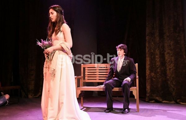 Πρεμιέρα της παράστασης «Οι Λευκές μας Νύχτες» - Οι επώνυμοι που βρέθηκαν εκεί!