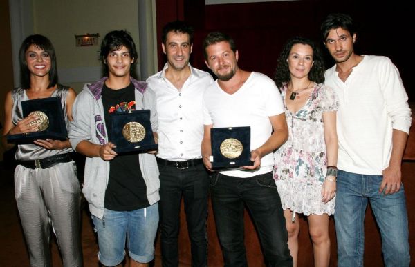 Οι επώνυμοι fans του γάλατος