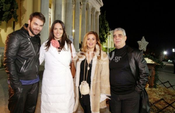 Φωταγωγήθηκε το «Μαγικό Χριστουγεννιάτικο Χωριό»