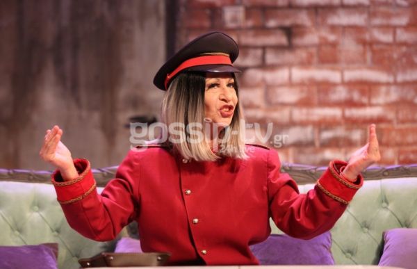 Λαμπερή πρεμιέρα στο Θέατρο Πειραιώς 131 για την παράσταση «Οι από πάνω»