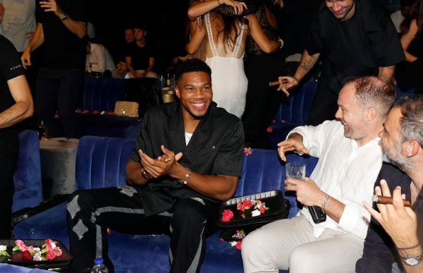 ΓΛΕΝΤΙ ΤΗΣ ΕΘΝΙΚΗΣ ΟΜΑΔΑ ΑΝΔΡΩΝ ΓΙΑ ΤΗΝ ΚΑΤΑΚΤΗΣΗ ΤΟΥ ΧΑΛΚΙΝΟΥ ΜΕΤΑΛΛΙΟΥ ΣΤΟ ΕΥΡΩΜΠΑΣΚΕΤ 2025