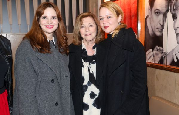 Θέατρο Πτι Παλαί-Επίσημη πρεμιέρα "Έξι μαθήματα χορού σε έξι εβδομάδες"