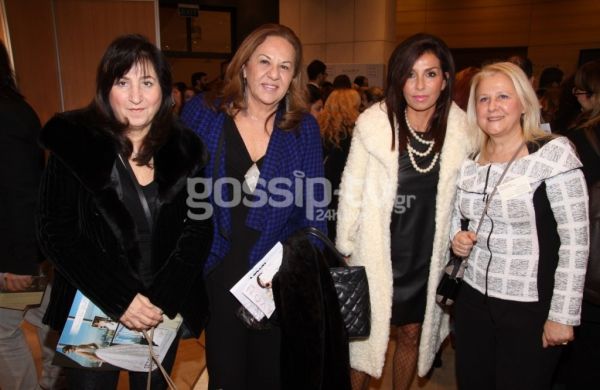 Επίδειξη νυφικών του Βασίλη Ζούλια