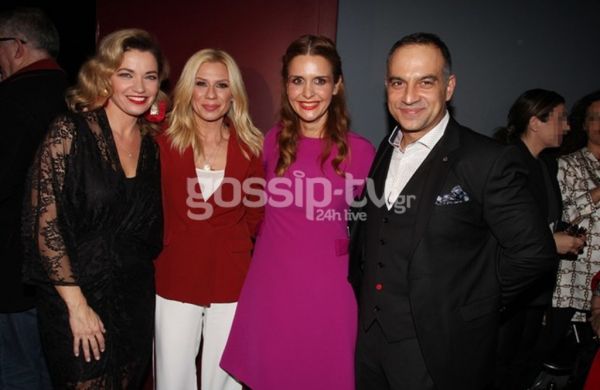  Λαμπερή πρεμιέρα με επώνυμους θεατρόφιλους και χαμόγελα επιτυχίας!