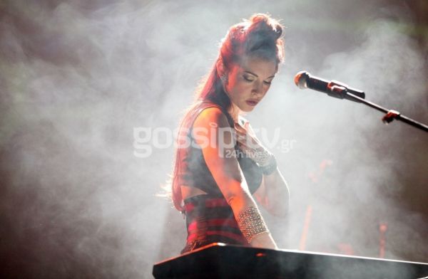 Οι επώνυμοι που έσπευσαν να παρακολουθήσουν την συναυλία της Chrysta Bell (photos)