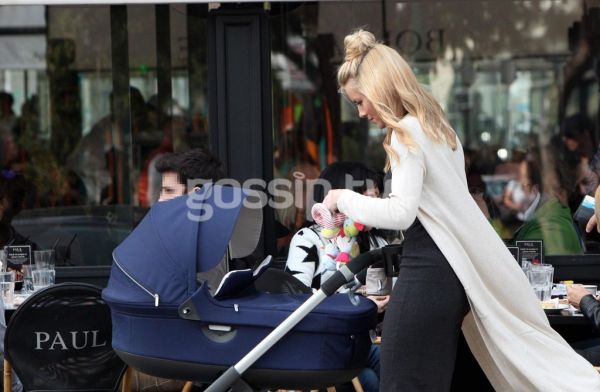 Προπονείται για μαμά η…