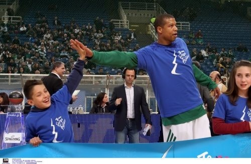 Το Δέντρο των Φιλιών στα γήπεδα της Basket League ΟΠΑΠ!	 	