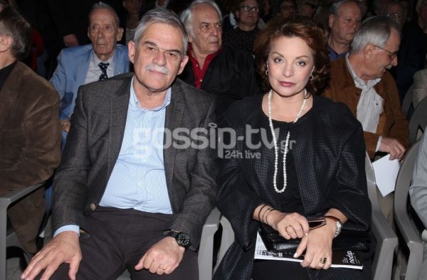 Ηθοποιοί διαβάζουν το Μονόγραμμα του Οδυσσέα Ελύτη 