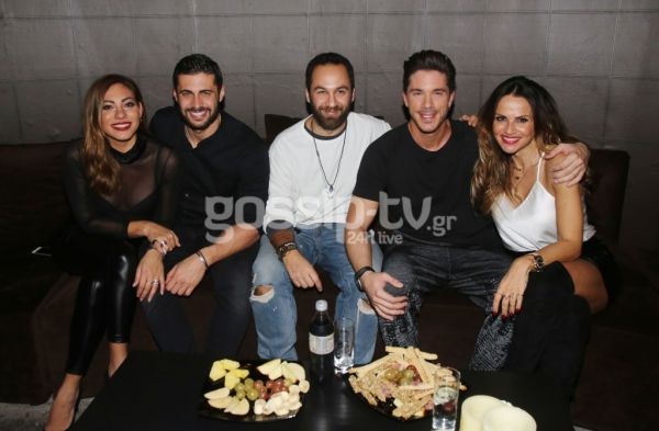 Βαλαβάνη-Βασάλος: Πρώτη φορά τους βλέπουμε έτσι. Αγκαλιές και χάδια στα μπουζούκια