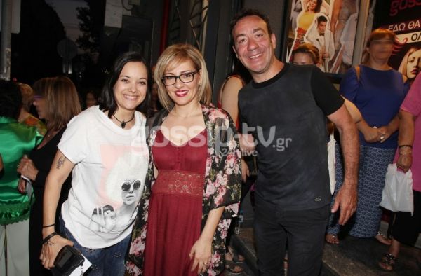 Λαμπερή πρεμιέρα για την παράσταση «Πολυτεχνίτης και Ερημοσπίτης» στο Θέατρο Αθηνά