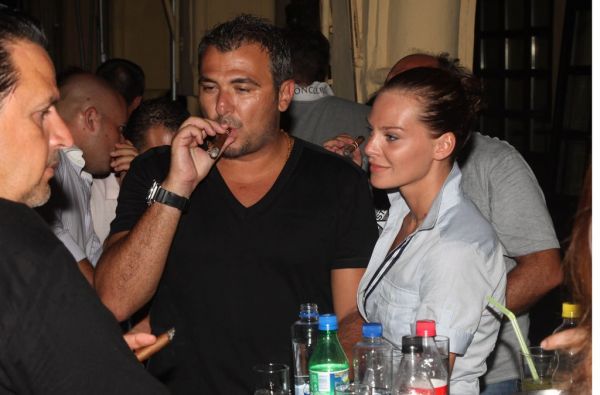 Καρέ καρέ οι διακοπές Ρέμου-Μπόσνιακ!