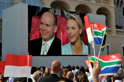 Video: Όλα όσα έγιναν στον πολιτικό γάμο Αλβέρτου-Charlene