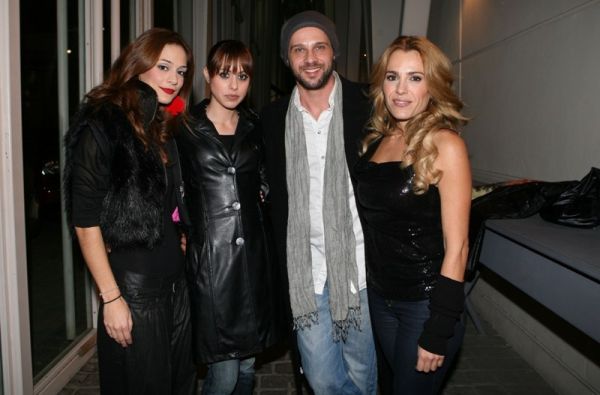 Ζωή Λάσκαρη: Πρεμιέρα και γενέθλια μαζί       