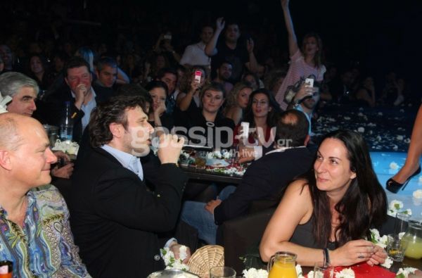 Γιάννης Πλούταρχος: Στα μπουζούκια με τη Μαρία του