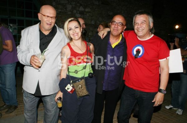 Όλα όσα έγιναν στη συναυλία για τα 30 χρόνια πορείας του Λάκη Παπαδόπουλου