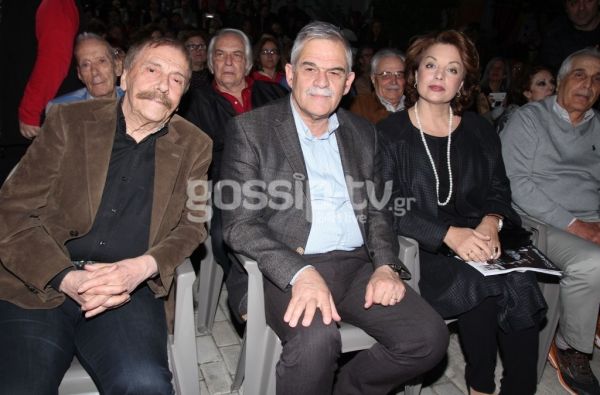 Ηθοποιοί διαβάζουν το Μονόγραμμα του Οδυσσέα Ελύτη 