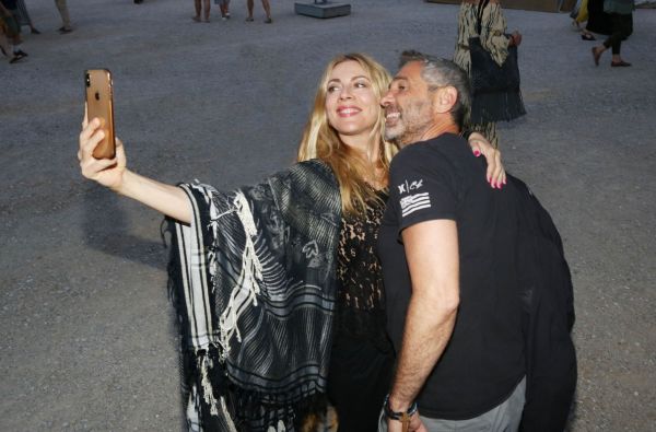 Θοδωρής Αθερίδης-Σμαράγδα Καρύδη