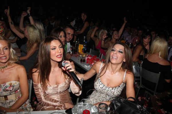 Στιγμιότυπα από την πρεμιέρα Κουρκούλη-Κελεκίδου 