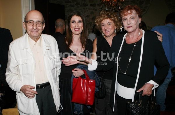 Πρεμιέρα και επιστροφή στο σανίδι για την Μάρω Κοντού