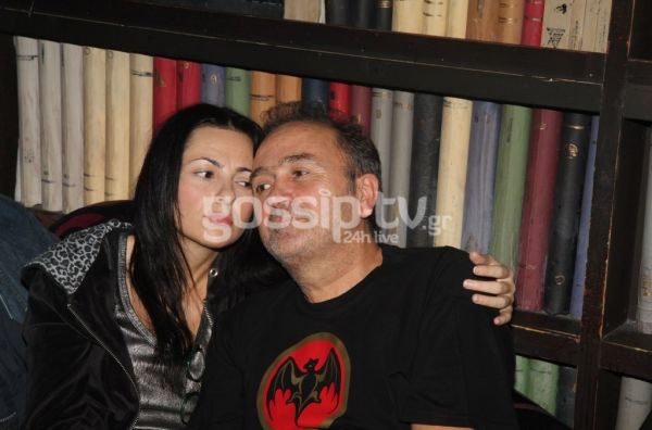 Νίκος Οικονομόπουλος: Ξεσήκωσε με το live του