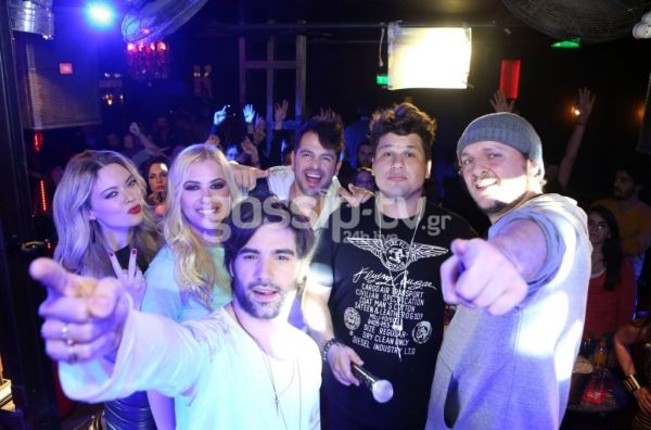 Στα γυρίσματα του video clip του Άρη Πλασκασοβίτη