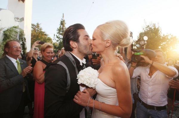 Το φωτογραφικό άλμπουμ του γάμου Καλλίτση-Χριστοπούλου!