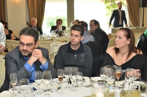 «Όλοι μαζί, χέρι-χέρι, μπορούμε να πετύχουμε το ακατόρθωτο!»
