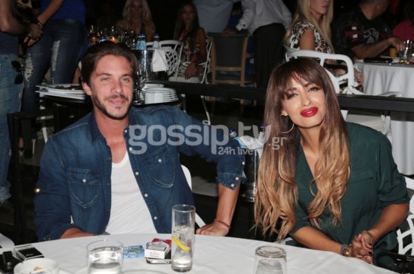 Μια βραδιά με τον Βασίλη Καρρά