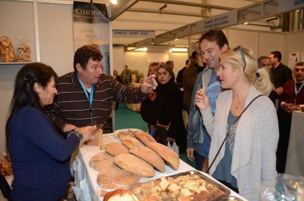 Ελένη Μενεγάκη: Σε έκθεση τροφίμων και ποτών με τον Μάκη Παντζόπουλο (φωτό)
