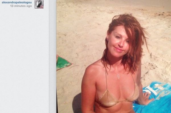 Δείτε την Αλεξάνδρα Παλαιολόγου στην παραλία!