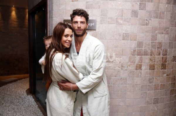 Οι νεόνυμφοι το… γλέντησαν