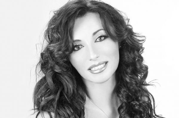 Δείτε το χριστουγεννιάτικο δέντρο που στόλισε η...