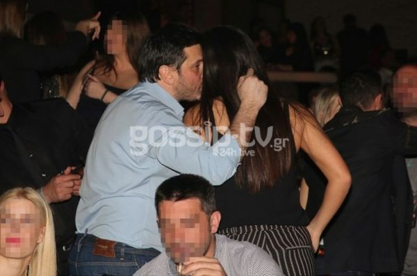 Φελίσια Λαπάτη: Στα μπουζούκια η παίκτρια του Survivor με φουσκωμένη κοιλίτσα