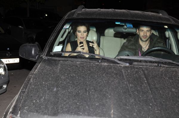 Όλο βόλτες είναι οι επώνυμοι... 