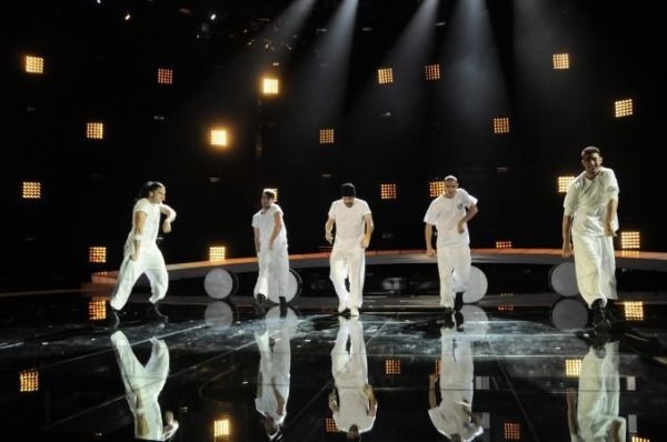 Backstage στην πρώτη πρόβα του Γιώργου Αλκαίου