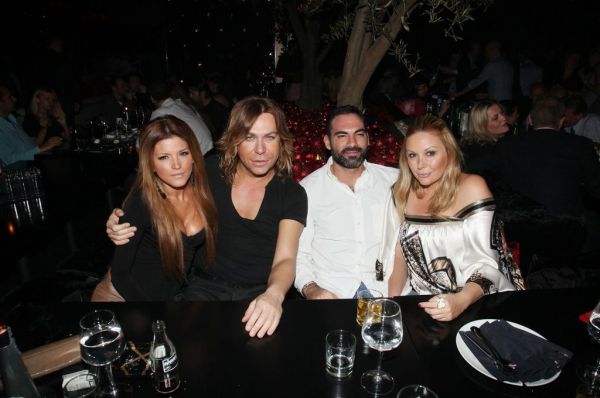 Που νυχτοπερπάτησαν οι επώνυμοι;