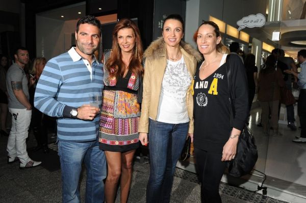 Εγκαίνια για Χριστίνα Παππά και Τζο Τόγκου 