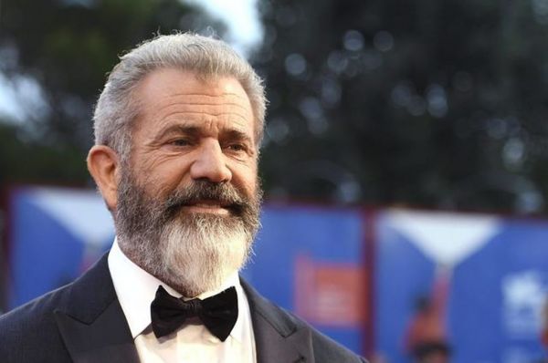 Δείτε τον κούκλο 26χρονο γιο του Mel Gibson