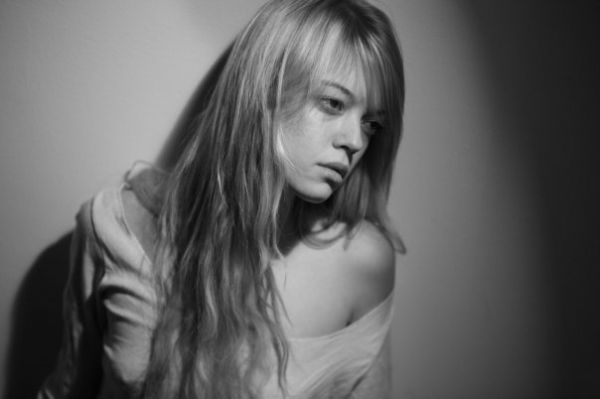 Η Ελληνίδα Kate Moss που ζάλισε τις «Μέλισσες»