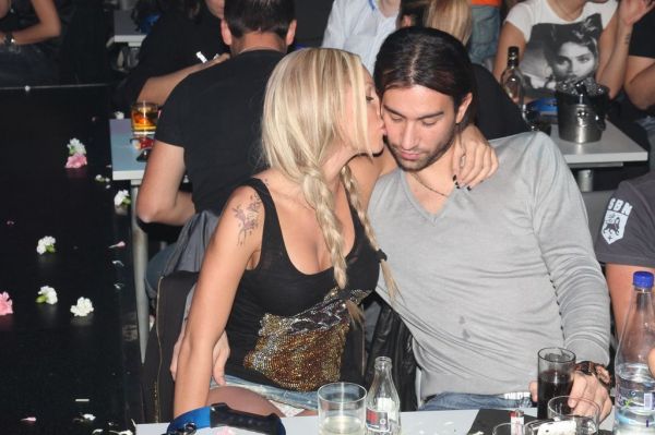 Στον Γιώργο Τσαλίκη τα “έσπασε” η Ζέτα Θεοδωροπούλου