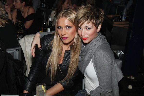 Ποιοι επώνυμοι τα “έσπασαν” στον Χολίδη;